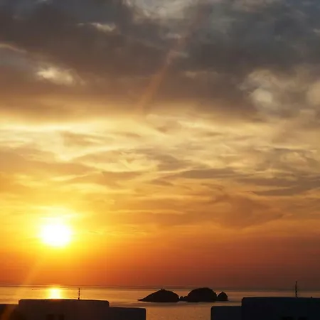 Sunset Ii * Nea Cryssi Akti