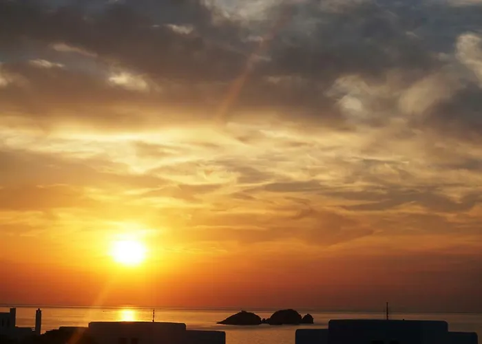 Sunset Ii * Nea Cryssi Akti